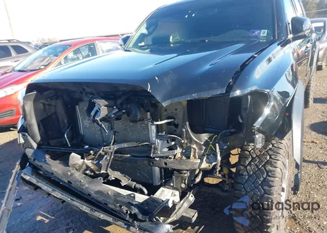 2023 Toyota Tacoma Trd Off Road из США, поврежденный, VIN 3TMCZ5AN6PM641882